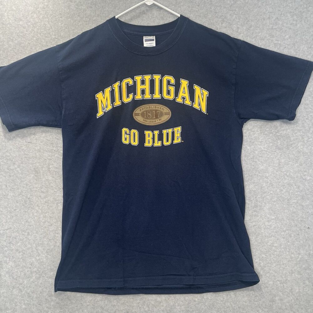 Michigan Wolverines Go Blue t Shirt Size L 100% Cotton Short Sleeves